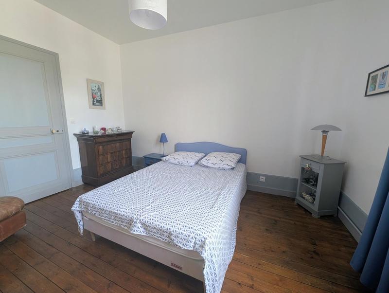 Maison - 169 m² - 7 pièces