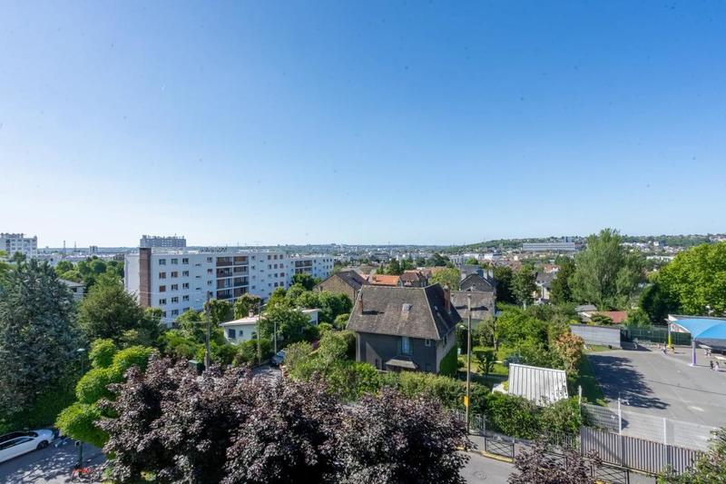 Appartement - 83 m² - 4 pièces