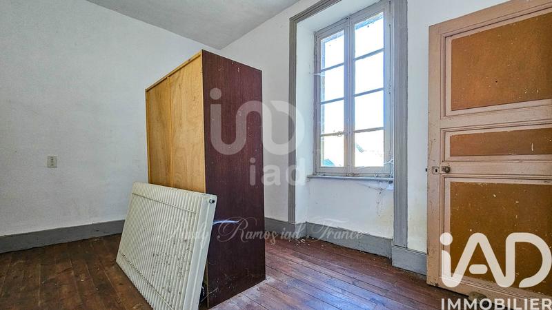 Maison - 350 m² - 11 pièces