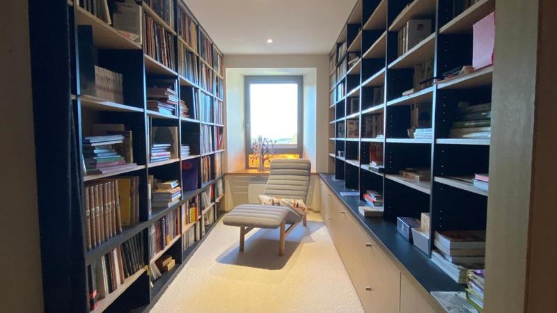 Maison - 263 m² - 9 pièces