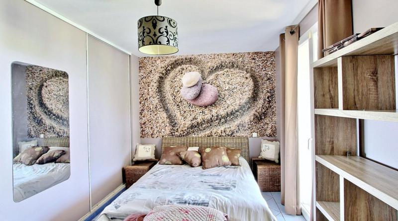 Villa - 185 m² - 6 pièces