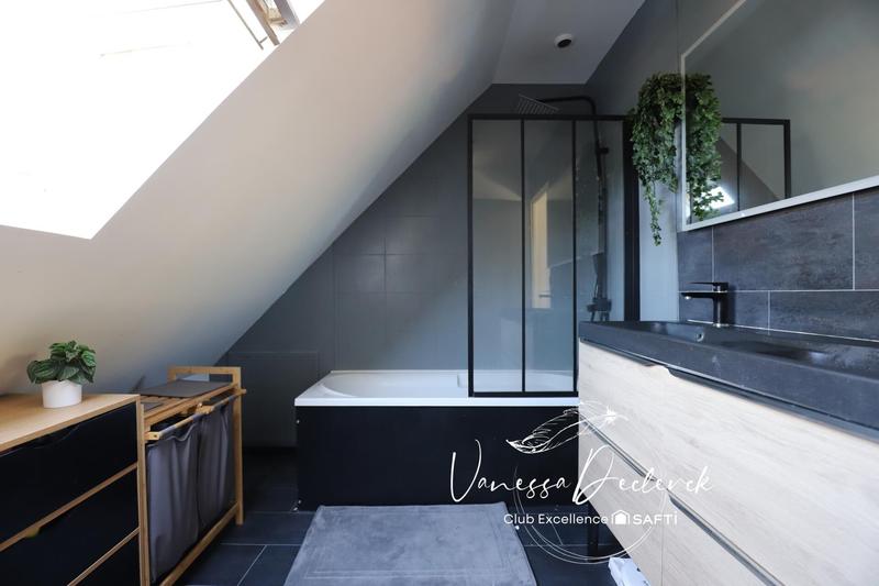 Maison - 123 m² - 5 pièces