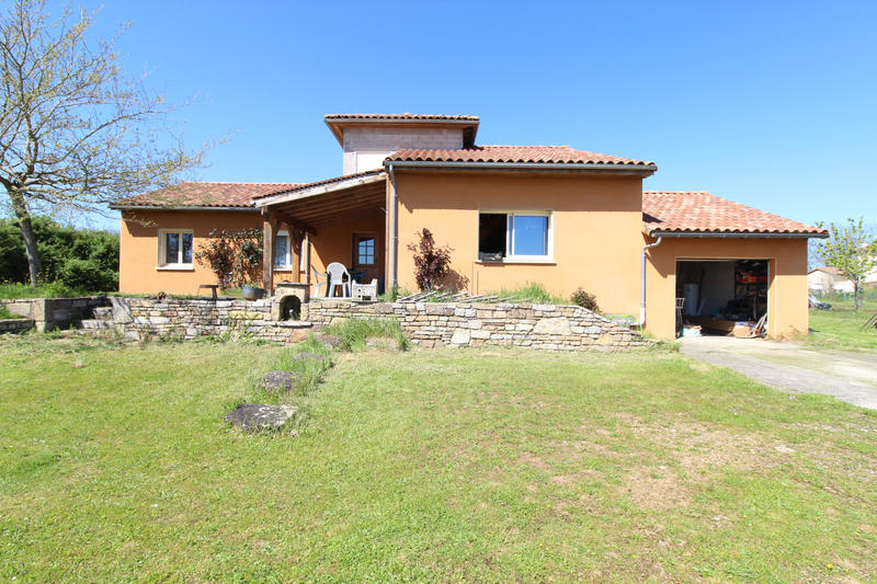 Maison - 142 m² - 6 pièces