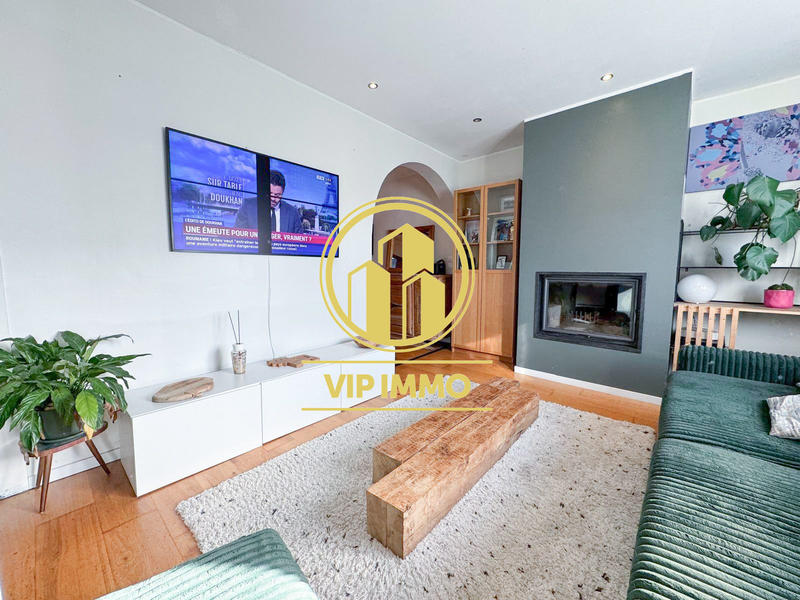 Maison - 111 m² - 5 pièces