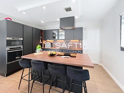 Maison - 105 m² - 5 pièces