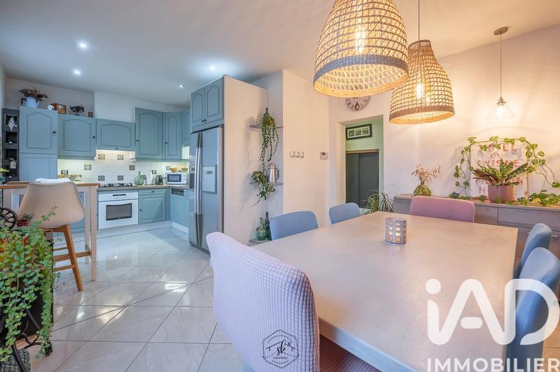 Duplex - 66 m² - 4 pièces