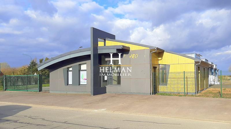 Local d'activités - 424 m² - 7 pièces