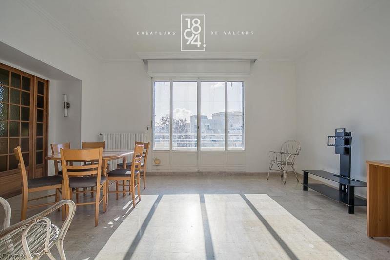 Appartement - 77 m² - 4 pièces