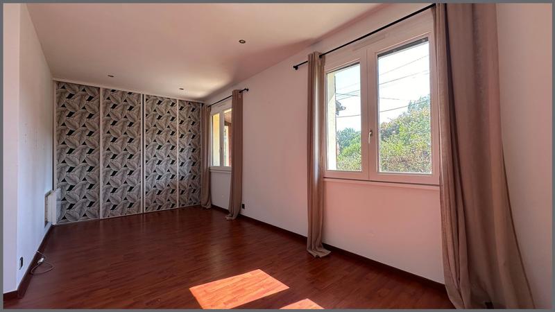 Maison - 123 m² - 6 pièces