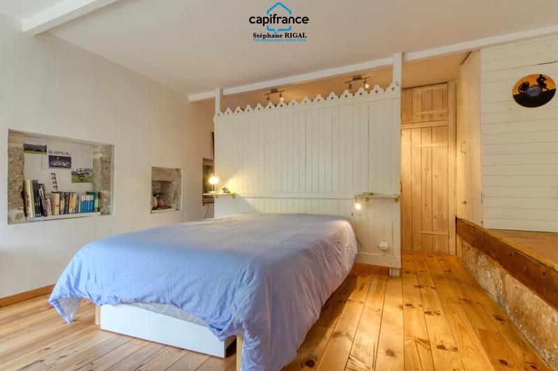 Propriété - 315 m² - 12 pièces