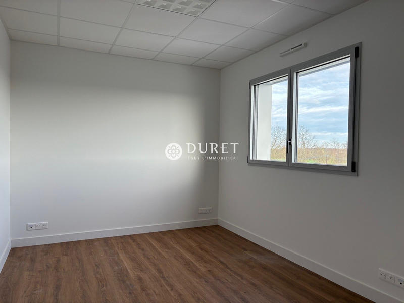 Bureau - 87 m²