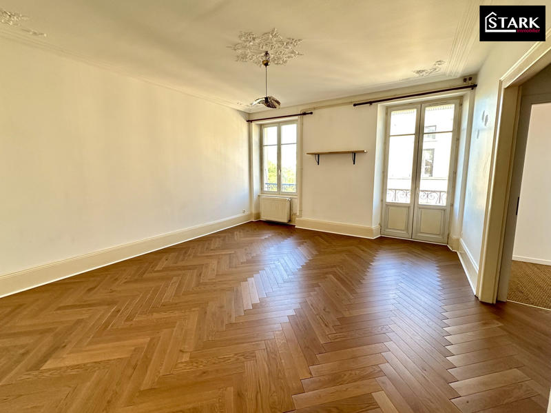Appartement - 72 m² - 3 pièces