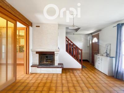 Maison - 135 m² - 7 pièces