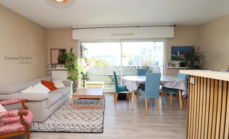 Appartement - 76 m² - 4 pièces