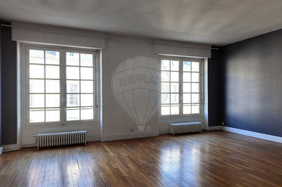 Appartement - 82 m² - 3 pièces