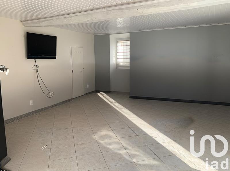 Maison - 300 m² - 11 pièces