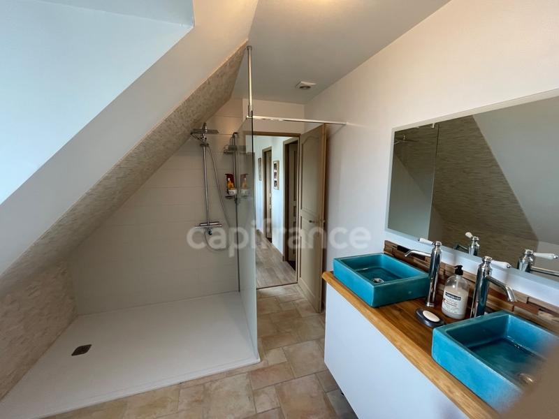 Maison - 178 m² - 7 pièces