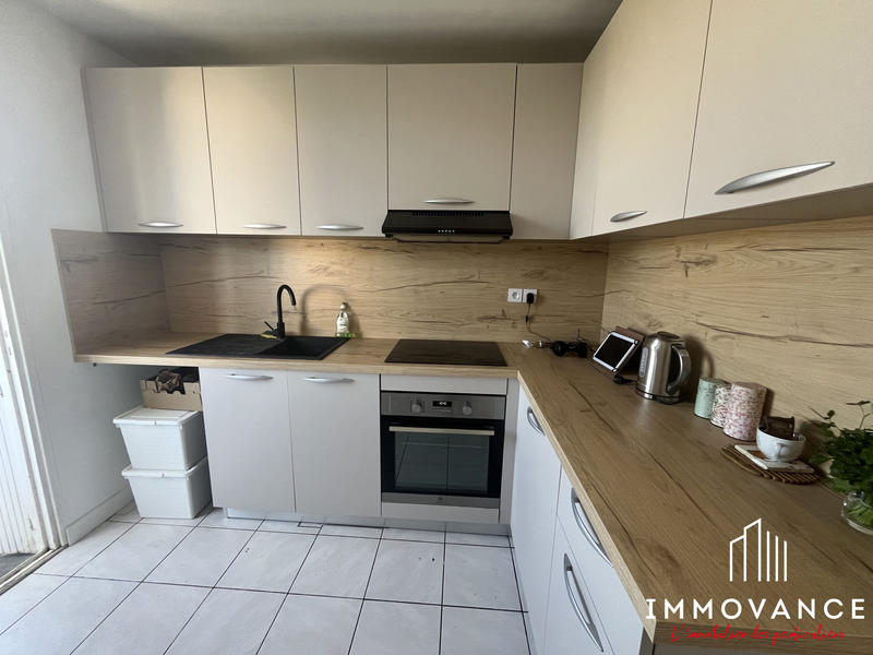 Appartement - 75 m² - 3 pièces