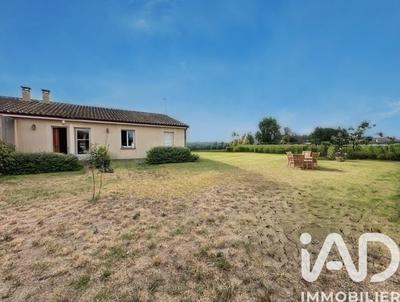 Maison - 110 m² - 4 pièces