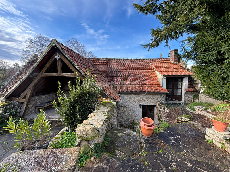 Maison - 138 m² - 5 pièces