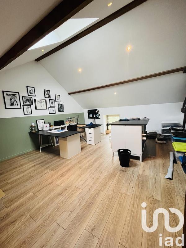 Maison - 200 m² - 5 pièces