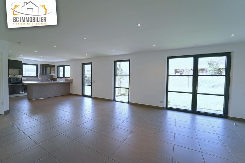 Maison - 104 m² - 5 pièces