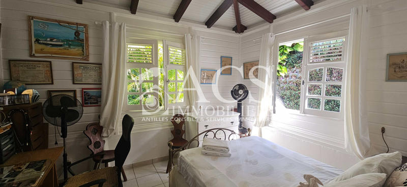 Appartement - 93 m² - 4 pièces