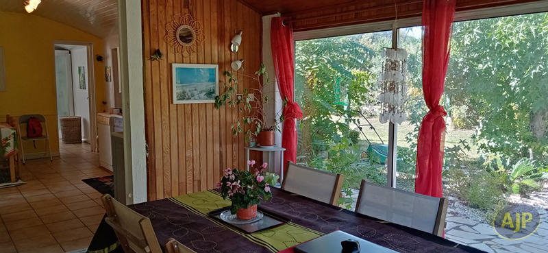 Maison - 97 m² - 4 pièces