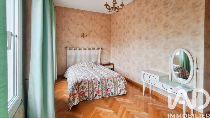 Maison - 183 m² - 7 pièces