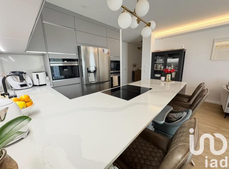 Appartement - 65 m² - 3 pièces