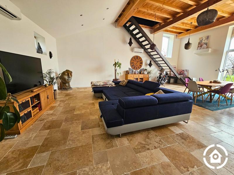 Maison ancienne - 498 m² - 11 pièces