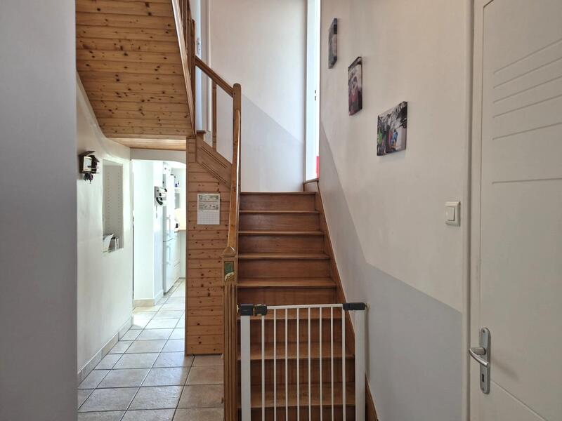 Maison - 99 m² - 5 pièces