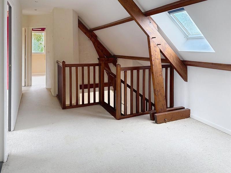 Maison - 155 m² - 6 pièces