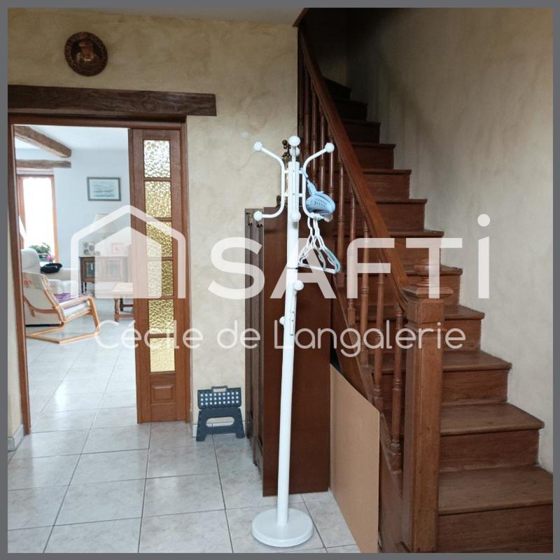Maison - 185 m² - 5 pièces