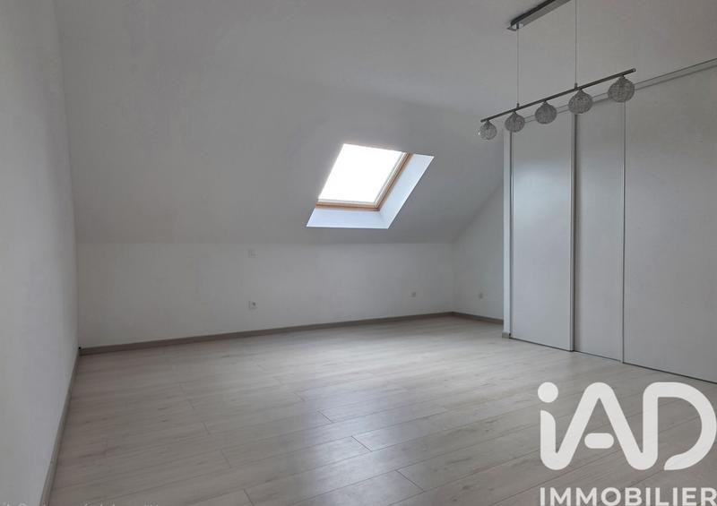 Maison - 162 m² - 8 pièces