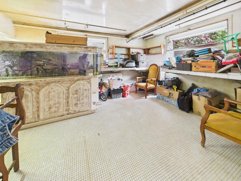 Maison - 235 m² - 7 pièces