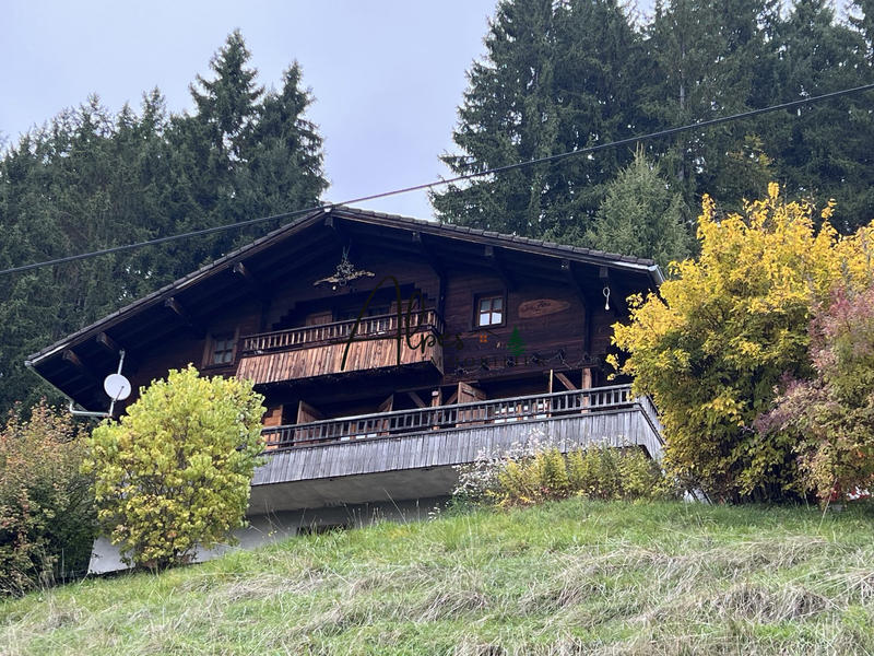 Châlet - 93 m² - 5 pièces