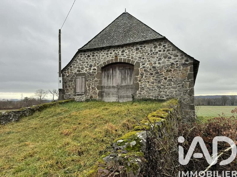 Ferme - 470 m² - 2 pièces