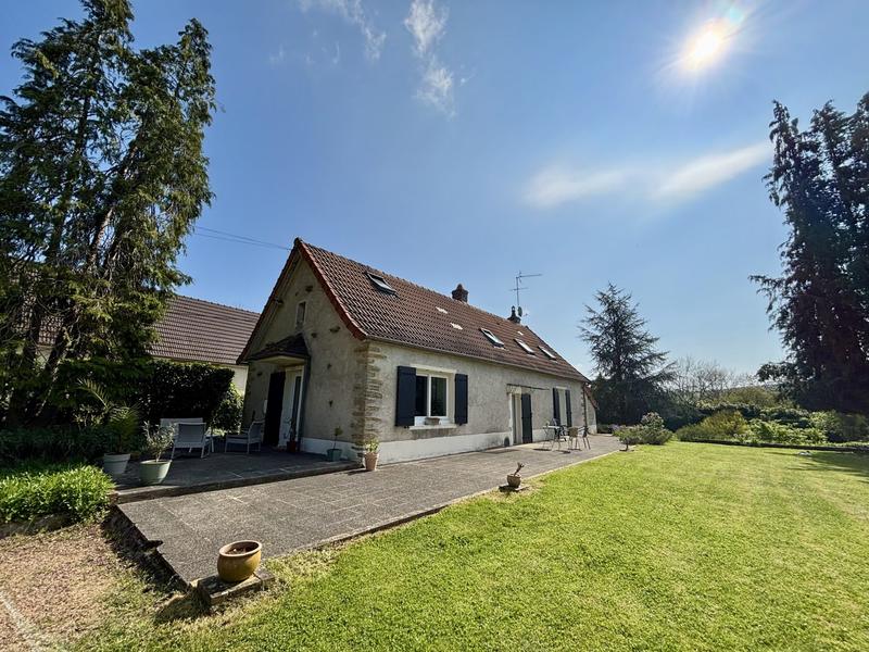 Maison - 105 m² - 4 pièces