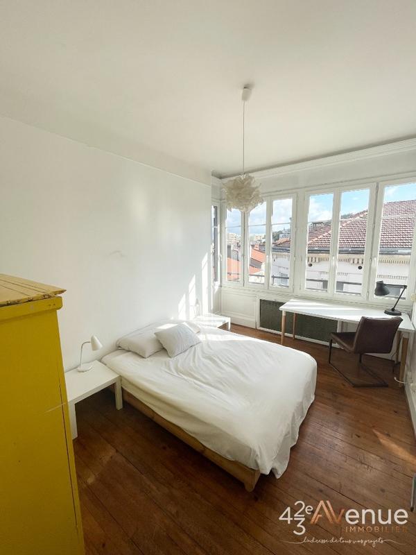 Appartement - 91 m² - 5 pièces