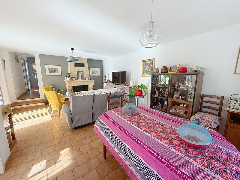 Maison - 92 m² - 4 pièces