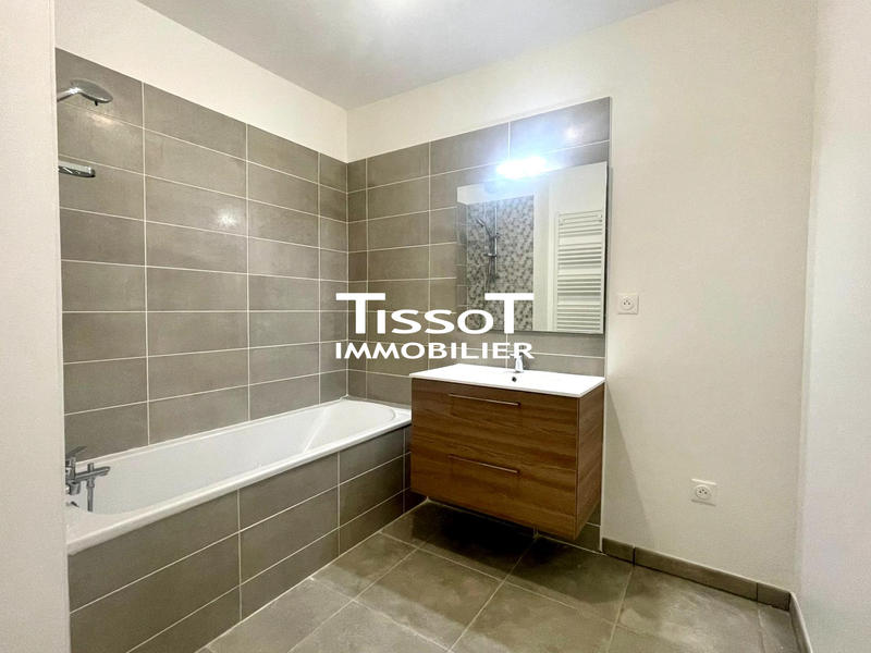 Appartement - 57 m² - 3 pièces