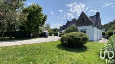 Maison - 138 m² - 6 pièces