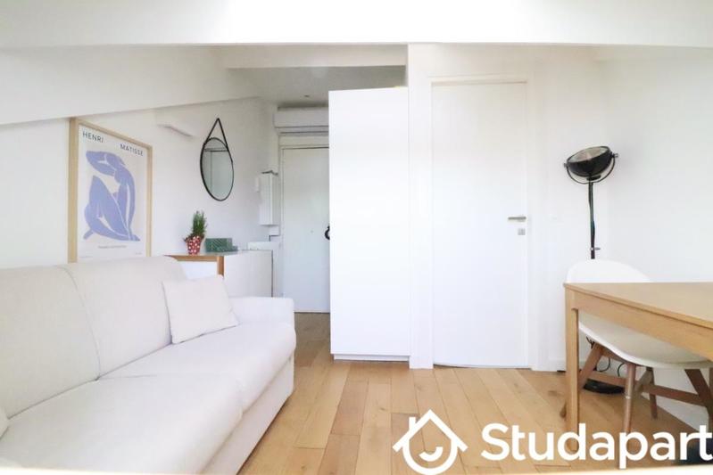 Chambre - 14 m² - 1 pièce