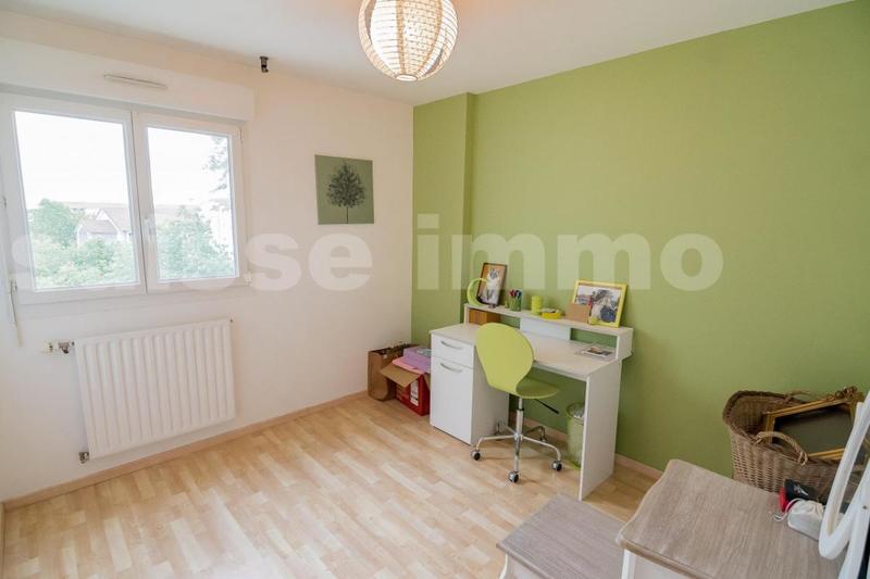 Appartement - 97 m² - 5 pièces