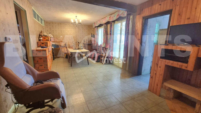 Maison - 93 m² - 5 pièces