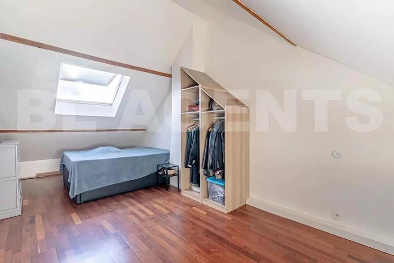 Maison traditionnelle - 96 m² - 5 pièces