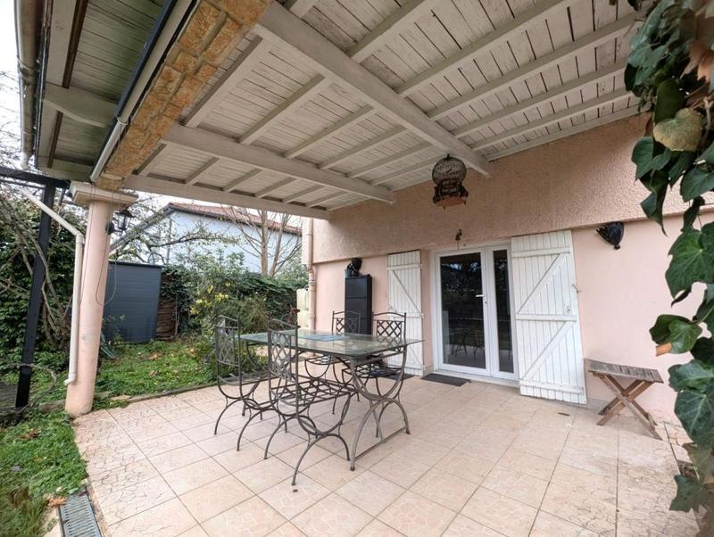 Maison - 132 m² - 7 pièces