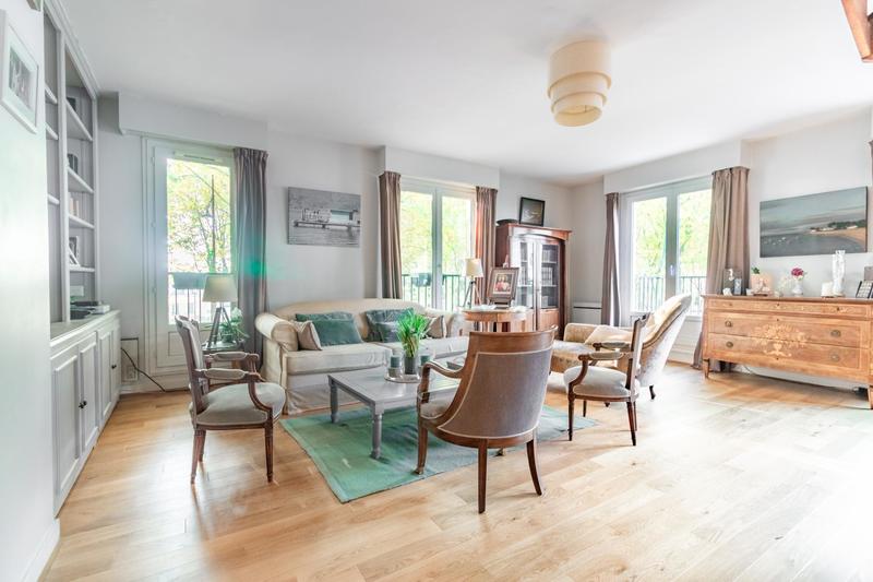 Appartement - 168 m² - 7 pièces