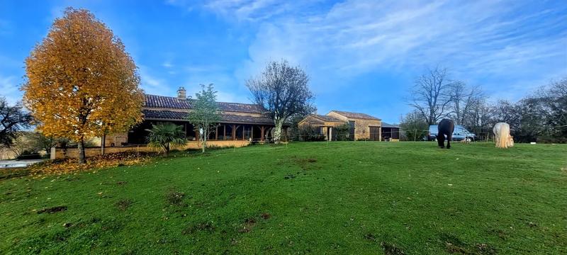 Maison - 150 m² - 5 pièces